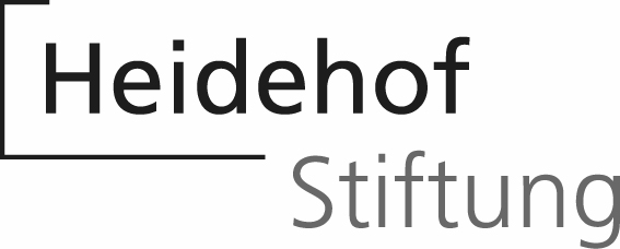 KI generiert: Das Bild zeigt das Logo der "Heidehof Stiftung". Der Hauptinhalt ist der Schriftzug des Stiftungsnamens in einem minimalistischen Design.